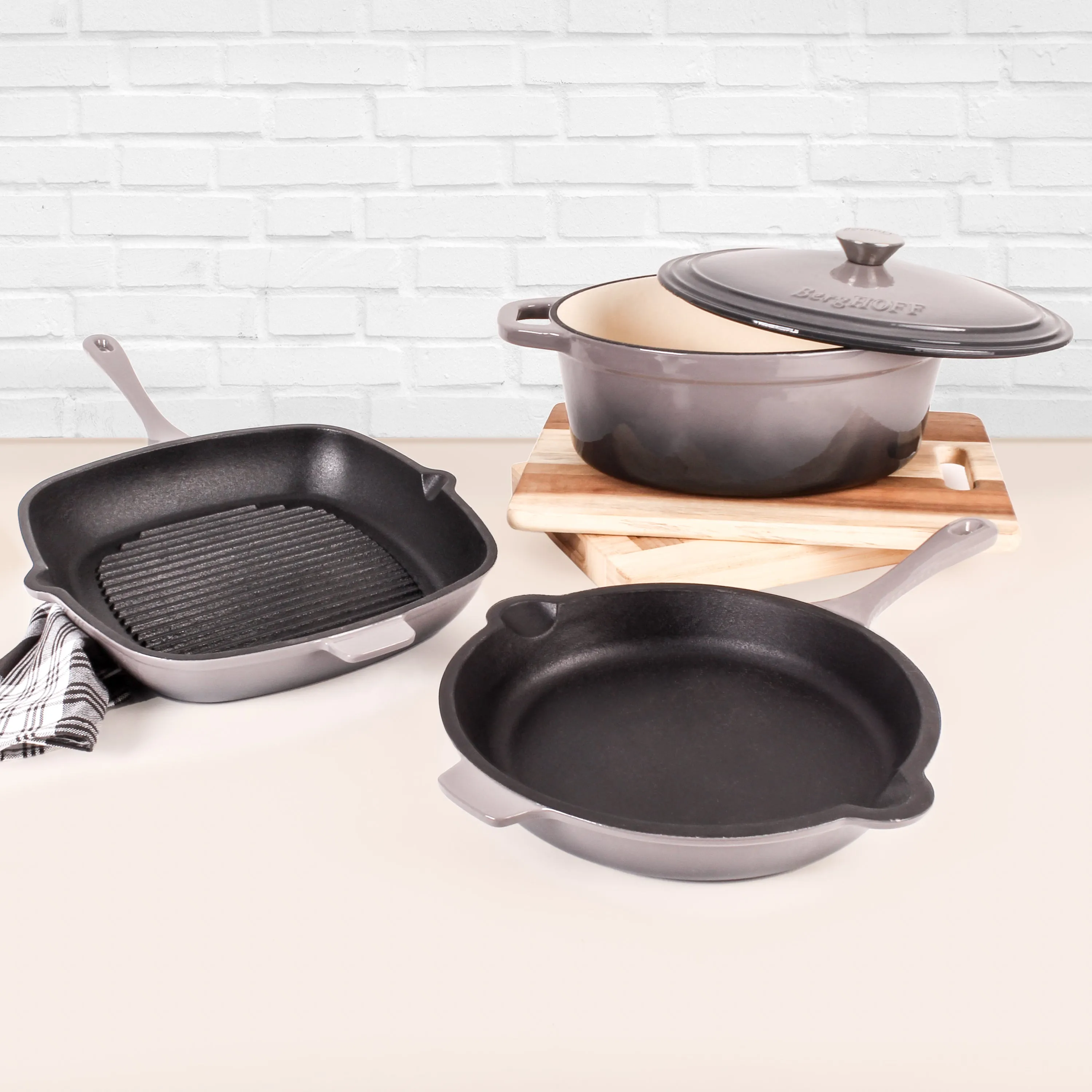 BergHOFF Neo 4pc Cast Iron Cookware Set, Grill Pan, Fry Pan & Oval Dutch Oven, Oyster