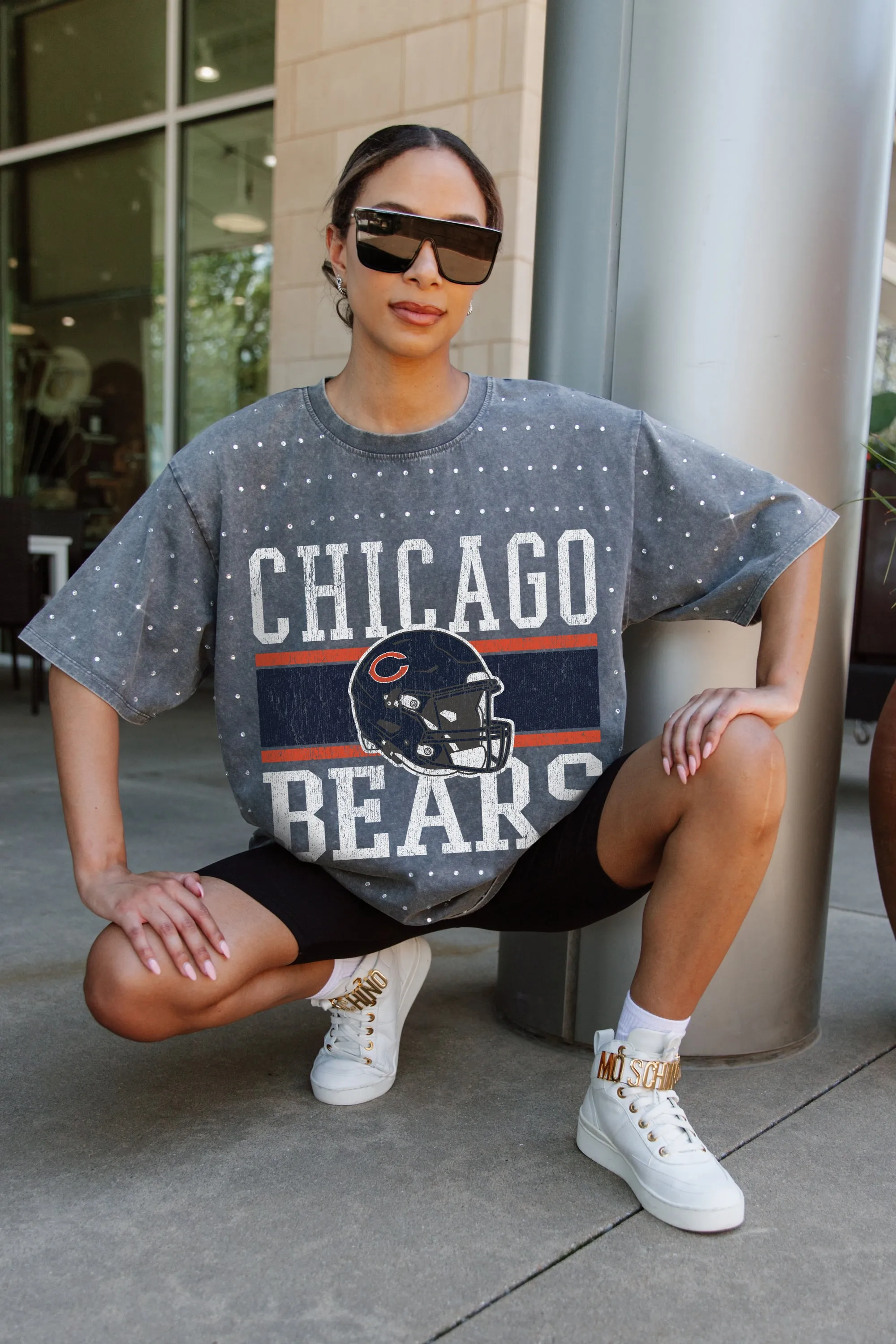 CHICAGO BEARS ON THE BALL MINI RHINESTONE SHORT SLEEVE CLASSIC TEE