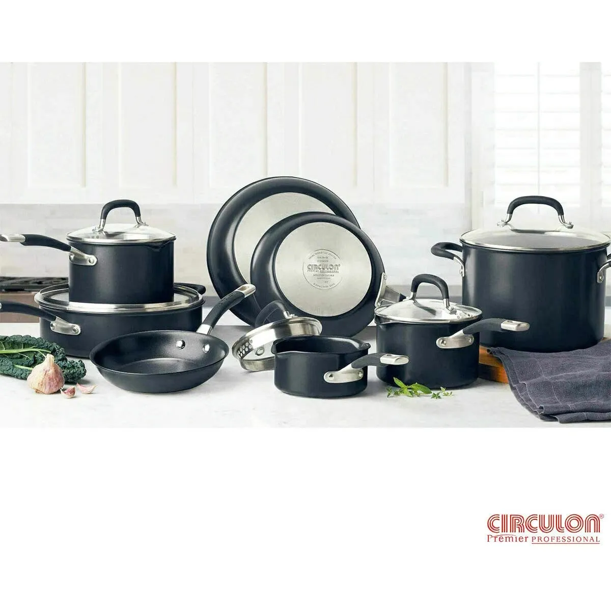 Circulon Premier Hard Anodised Induction 13 Piece Cookware Set.