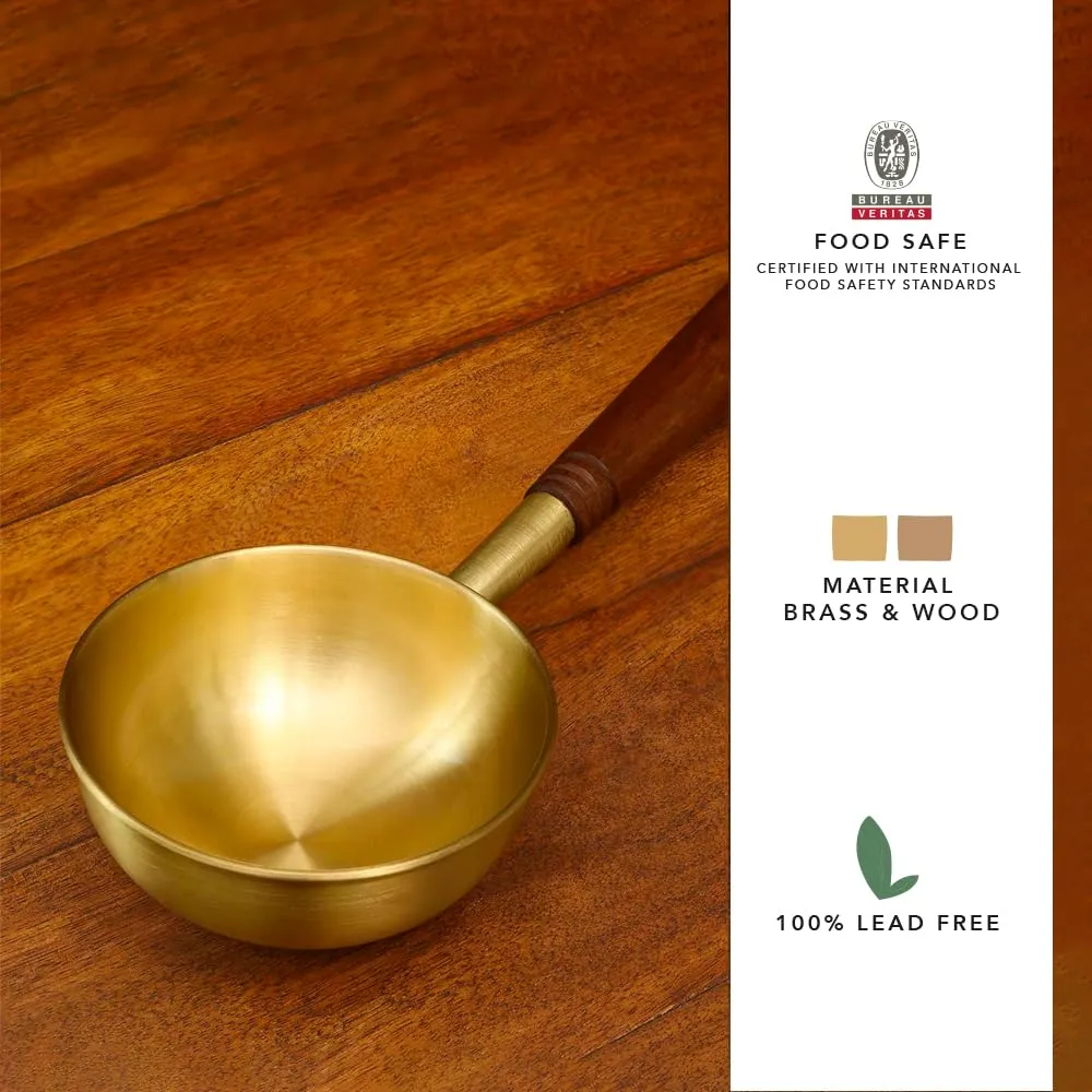 Ellementry Arra Brass Tadka Pan With Wooden Handle (250 Ml) | Vaghar/Chounk/Baghar/Vaghariya Pan For Spice Seasoning, Heating, Roasting And Frying Dal/Spices | Non-Toxic And Non-Stick Cookware - 30 Cm