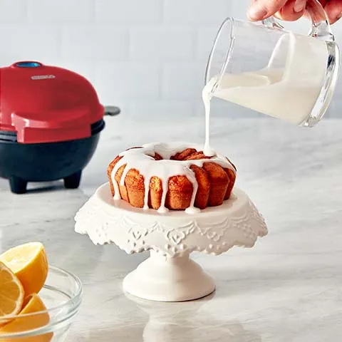 Mini Bundt® Cake Maker