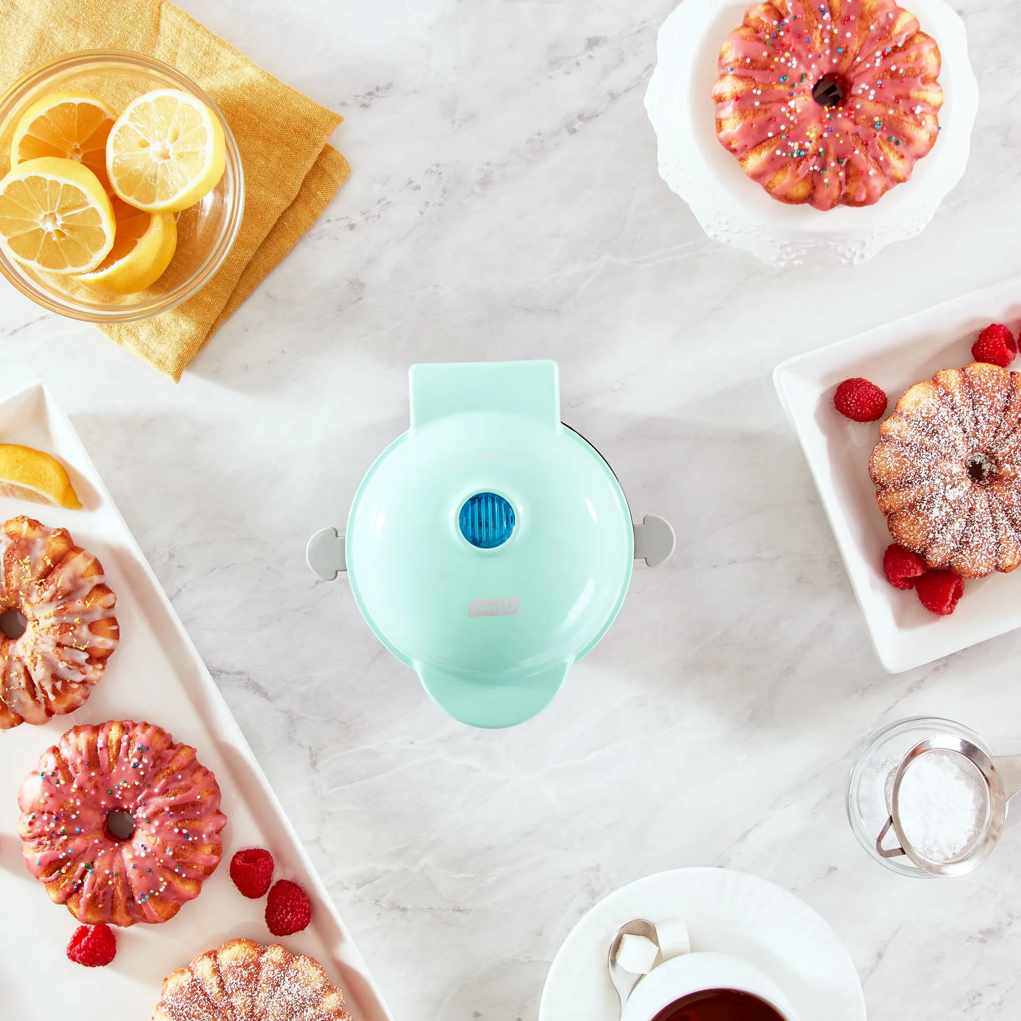 Mini Bundt® Cake Maker