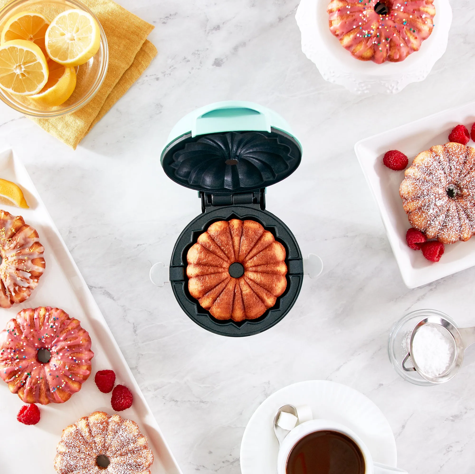 Mini Bundt® Cake Maker