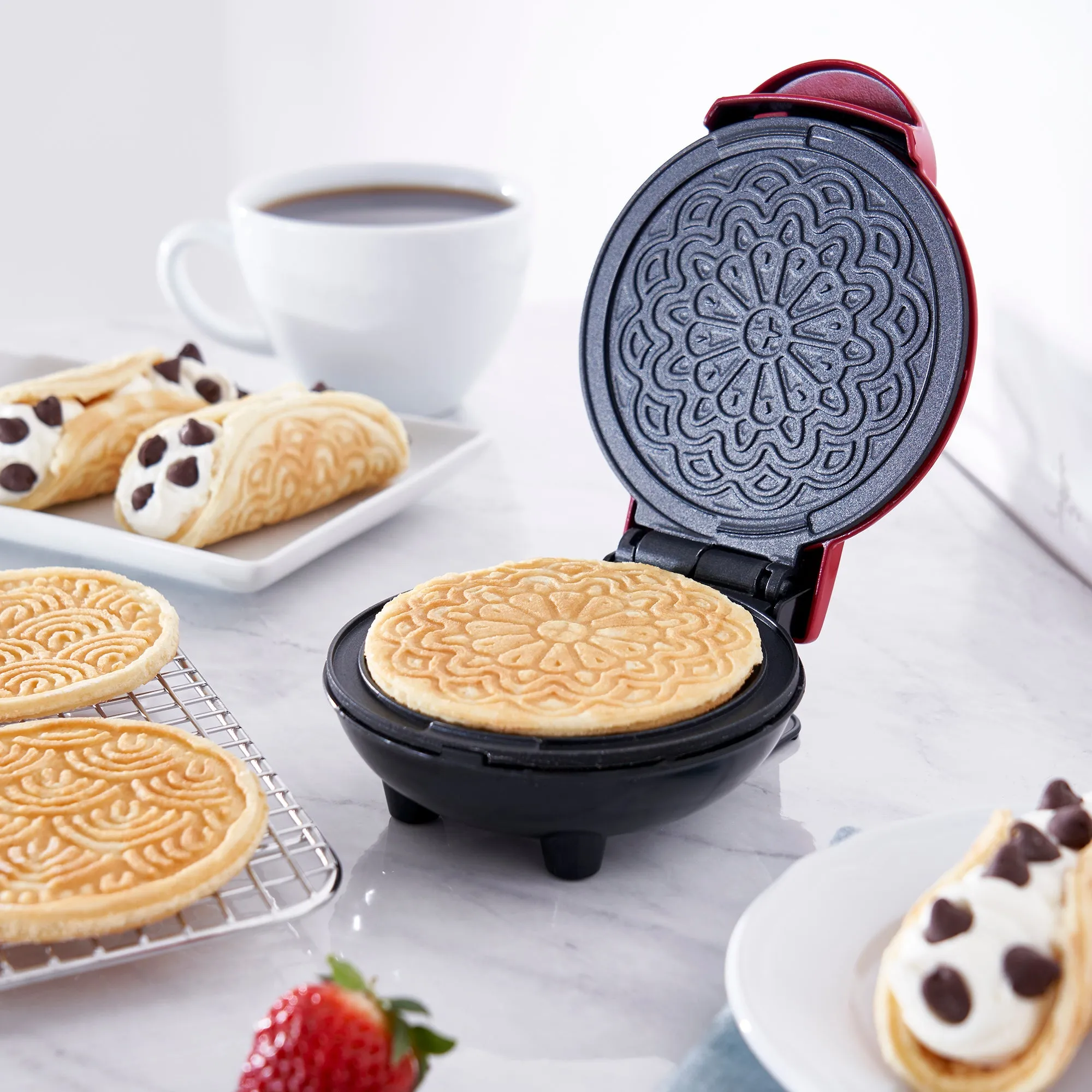 Mini Pizzelle Maker