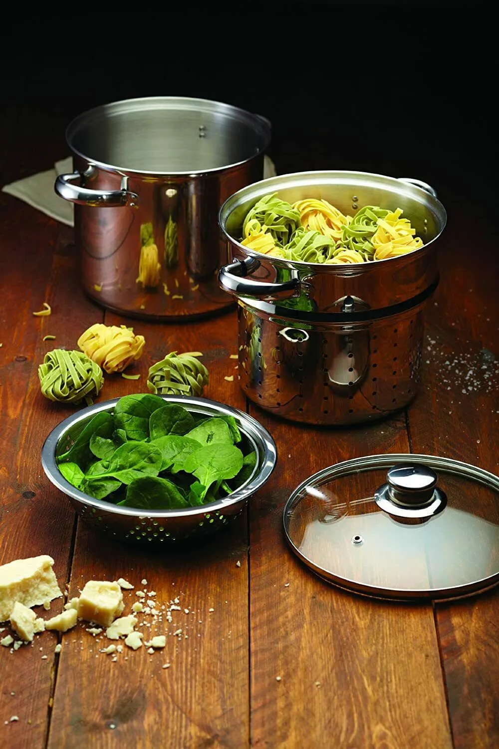 World of Flavours Italian Pasta Pot with Steamer Insert -KCPASTAPOT